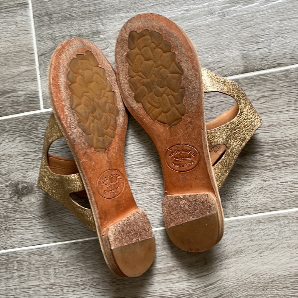 Kork-Ease Metallic Leather Sandal 7 - Picture 3 of 7
